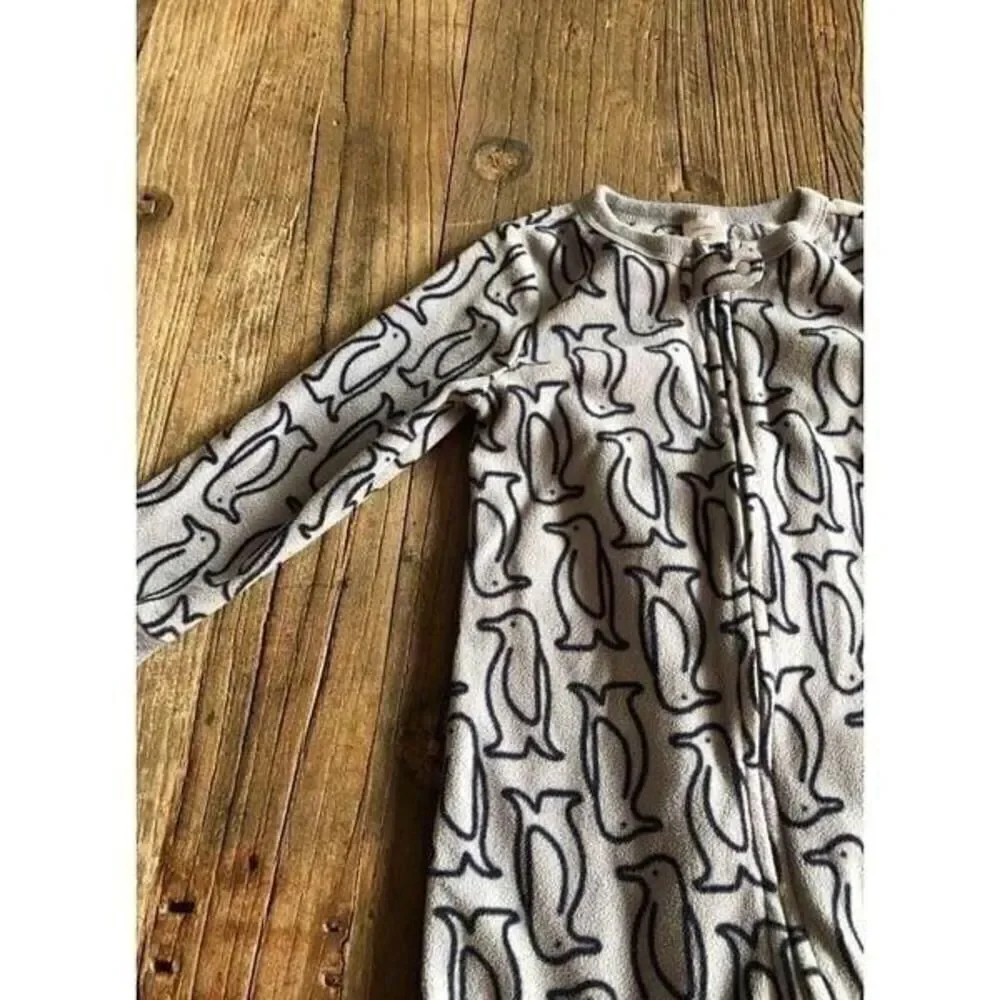 Gap‎ Fleece Sleeper Penguins 2T